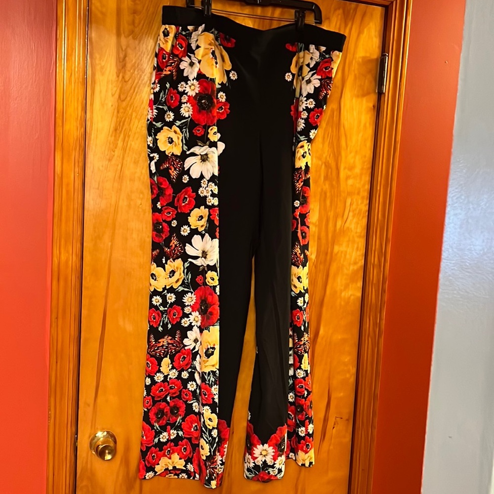 Wide leg pants